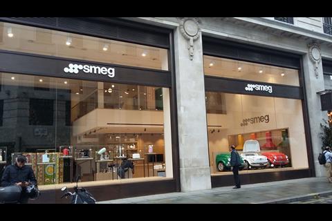 Smeg 17